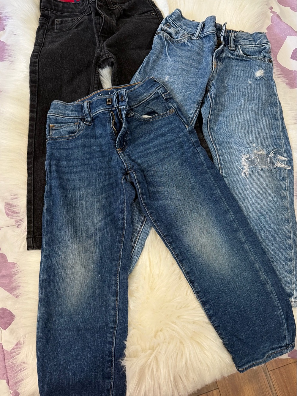 Gap and Levis toddler Jeans in Dark Blue, Medium Blue & Black